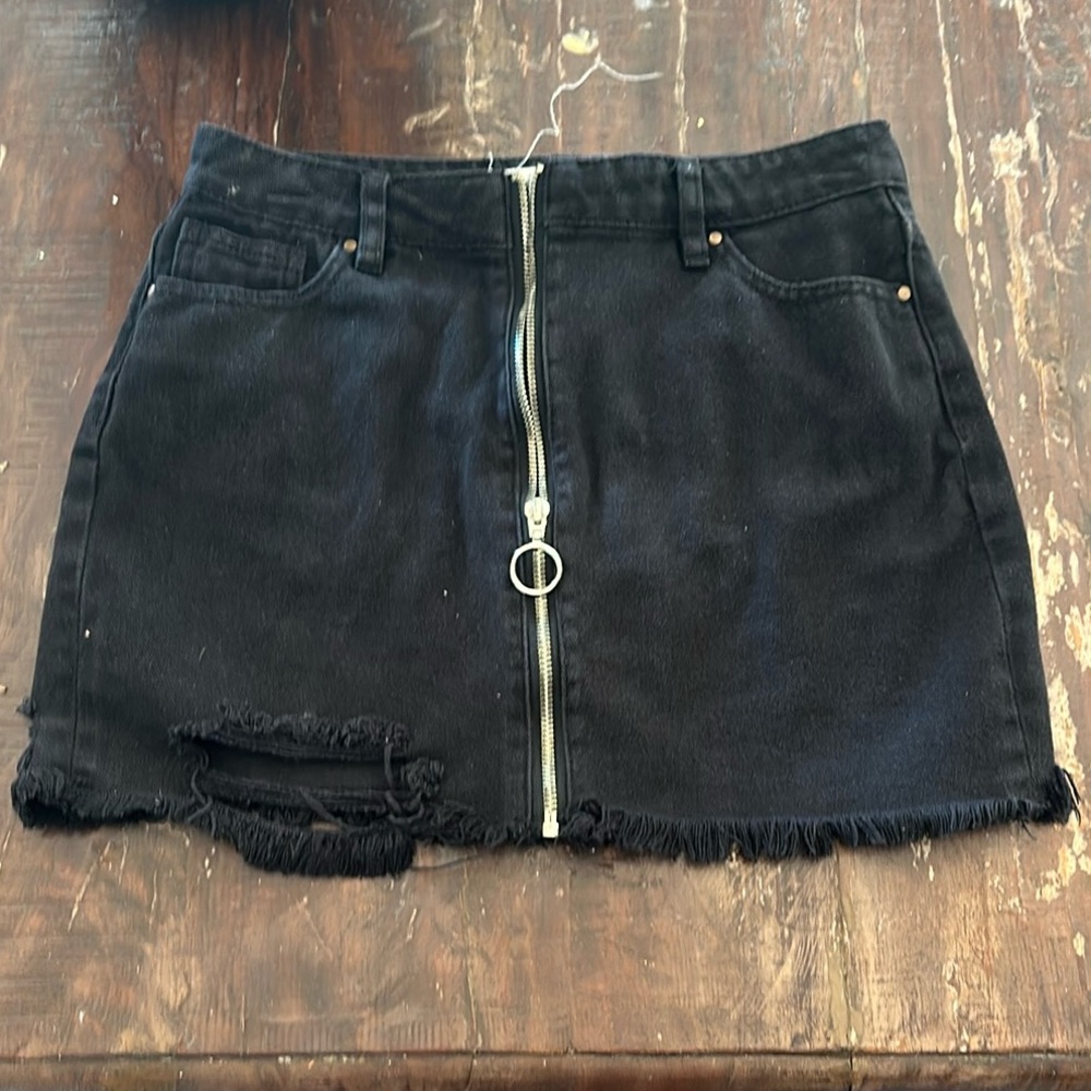 PacSun Black Mini Skirt with Zipper Detail